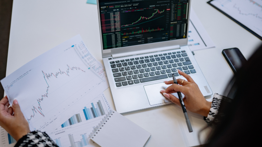Analysis Tools Used by Online Market Research Companies